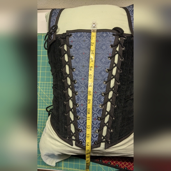 Odd Bodkin Countess Bodice - Picture 9 of 12